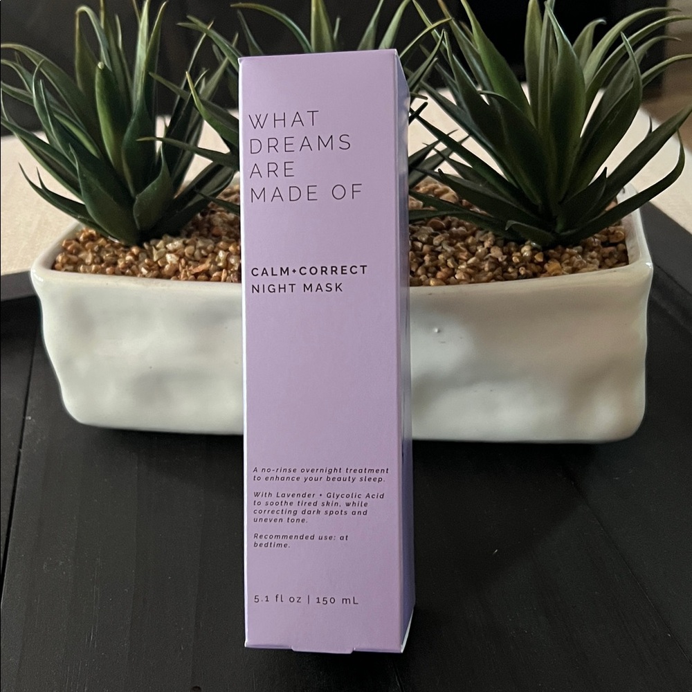 NIB Sun & Moon What Dreams Are Made Of Calm Correct Night Mask